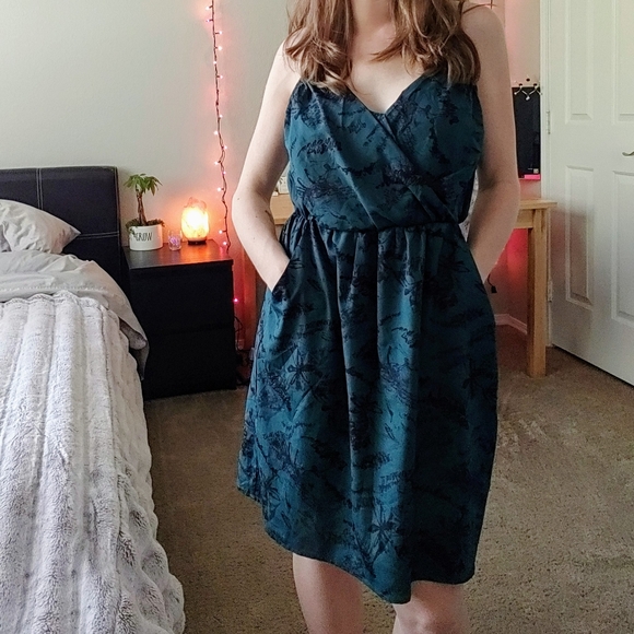 Lush Dresses & Skirts - Dark green 2 pocket surplice dress black print